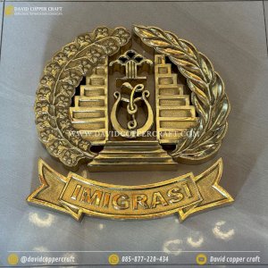 Kerajinan Logo Tembaga dan Kuningan