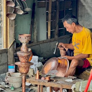 Pengrajin Tembaga dan Kuningan Terbaik dan Berkualitas dari Boyolali, Jawa Tengah.