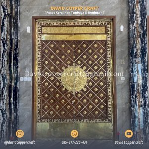 Pintu Nabawi Berbahan Tembaga: Keindahan Spiritual dari David Copper Craft